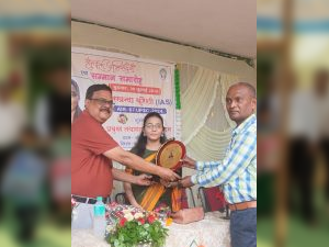 Farkhanda Qureshi gets 67th rank in UPSC, felicitation ceremony held at Laxmi Bai Academy organized by Prabuddha Tathagata Foundation